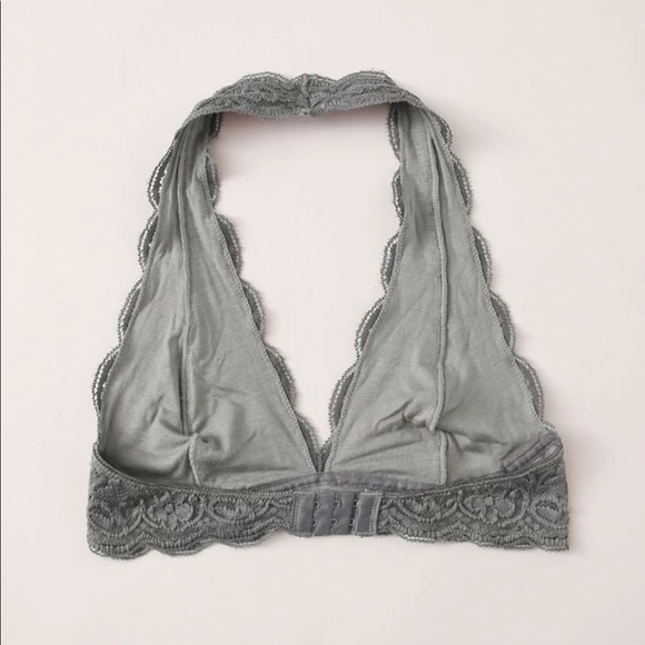 GRAY PLUNGING FLORAL LACE HALTER BRALETTE - Picture 2 of 7